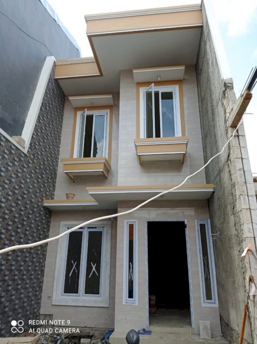 2Lantai Rumah BARU Karang Asem ROW Jalan 2Mobil NEGO