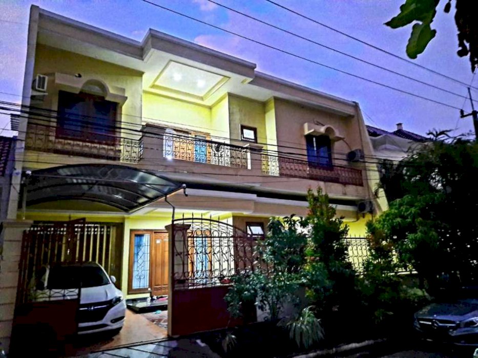 Rumah Mewah dan Lux Di Perumahan Mulyosari Prima Utara, Kota Surabaya