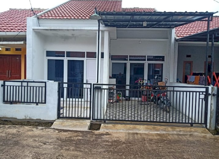 Rumah Cantik  Siap Huni Bandung Selatan Bebas Banjir Lokasi Nyaman