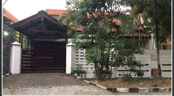 Rumah Lokasi Tengah Kota dan Strategis di Jalan Citandui Surabaya Kota