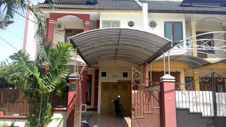 JUAL/SEWA Rumah Kutisari Selatan 2 Lantai ADA Garasi BISA NEGO
