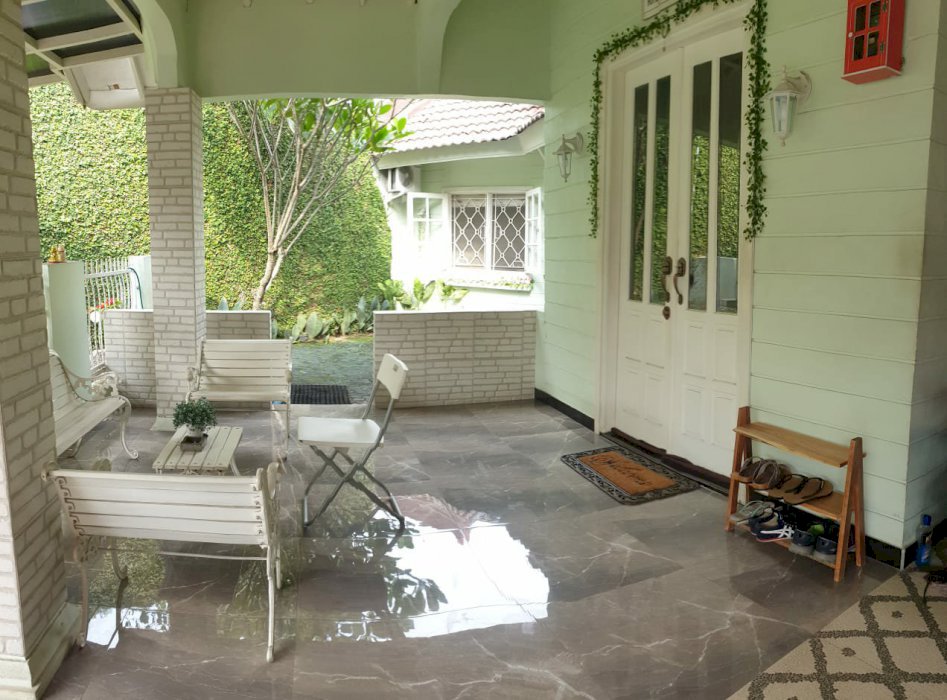 DIJUAL RUMAH STRATEGIS DI TANGERANG SELATAN