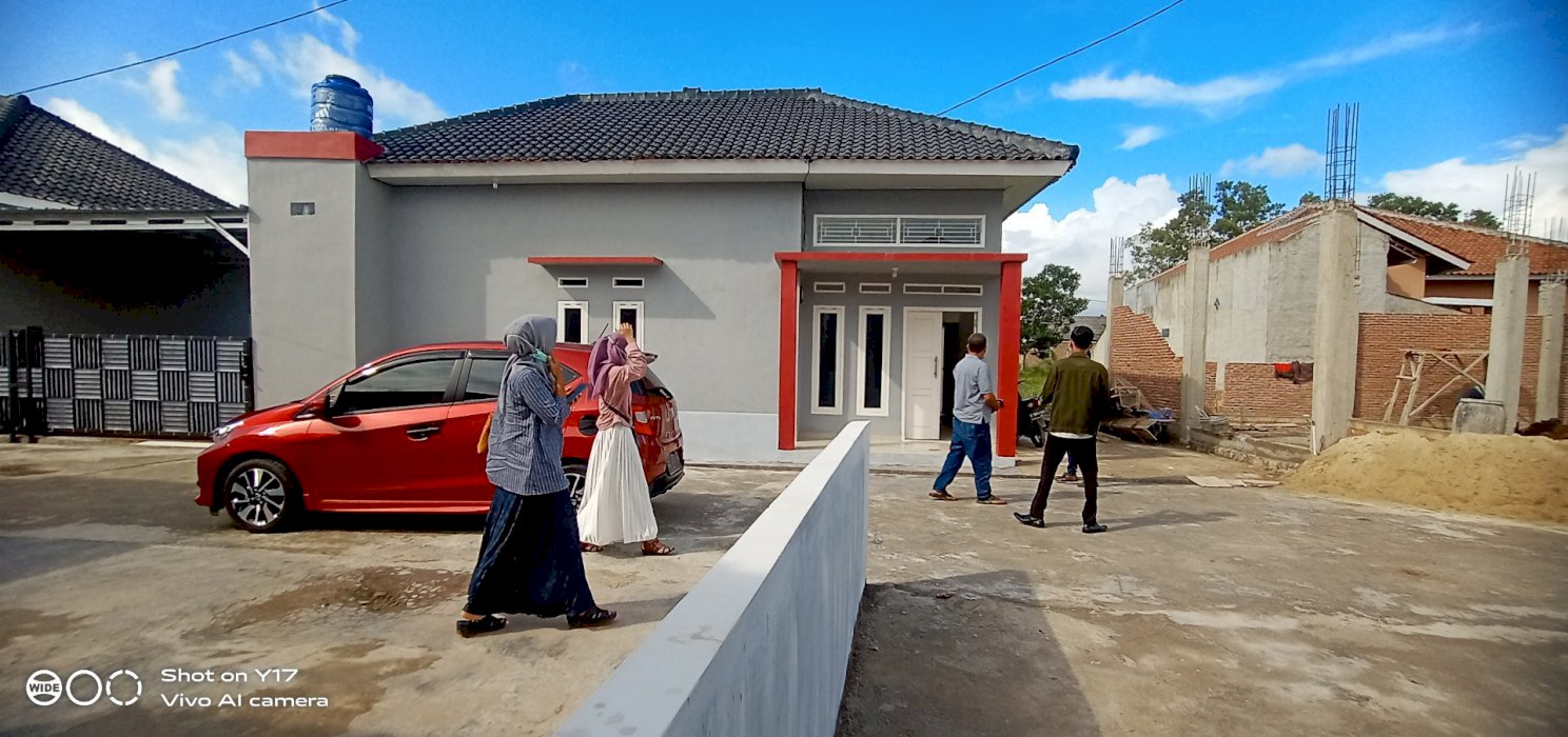 RUMAH MEWAH REDY DI TANJUNG SENANG TYPE 72/116