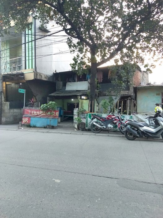 Jual rumah di cakung bisa untuk usaha lokasi pinggir jalan