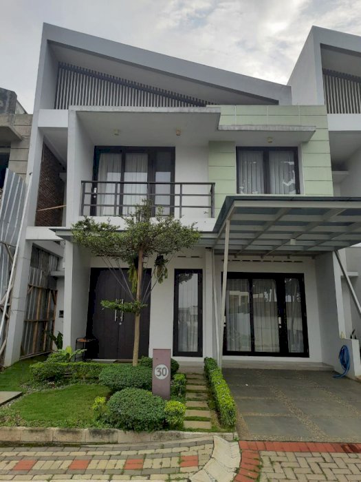 Rumah Semi Villa 2 Lantai Di Dago Kota Bandung Lokasi Strategis