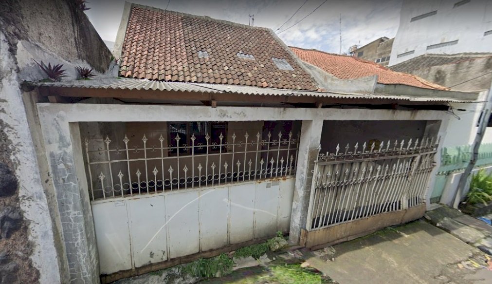 DIJUAL RUMAH HITUNG TANAH DI ASTANA ANYAR (SY 24)