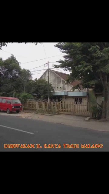 Rumah tua di Jl. Karya Timur-Malang