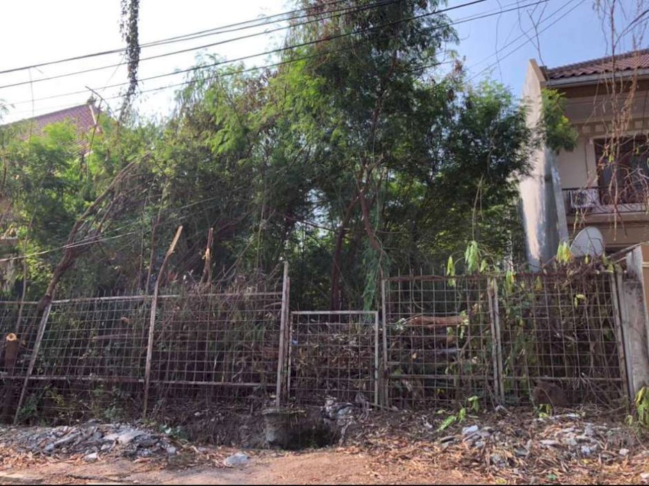 Tanah Murah di Komplek Perumahan Tompotika, Daerah Mulyorejo, Kota Surabaya