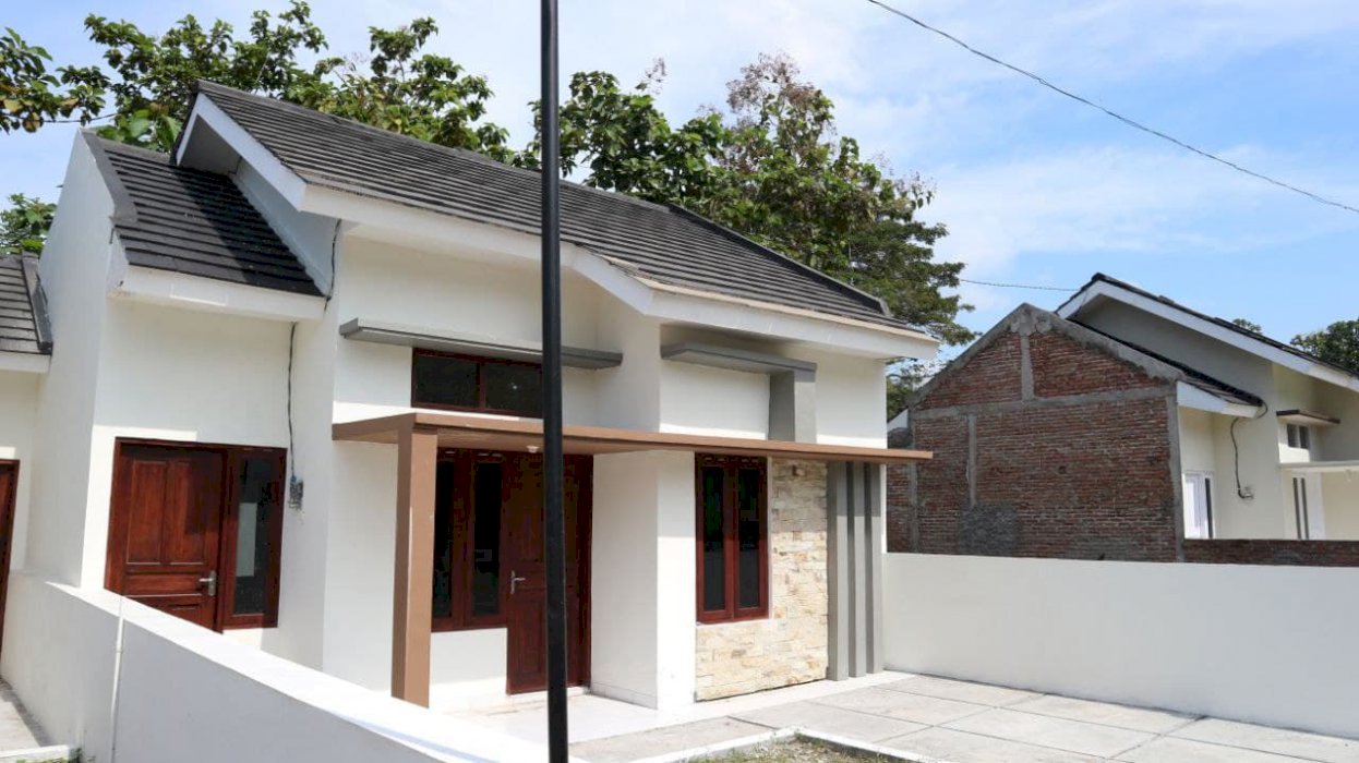 PERUMAHAN KONSEP VILLA, LOKASI GAMPING SLEMAN READY SIAP HUNI