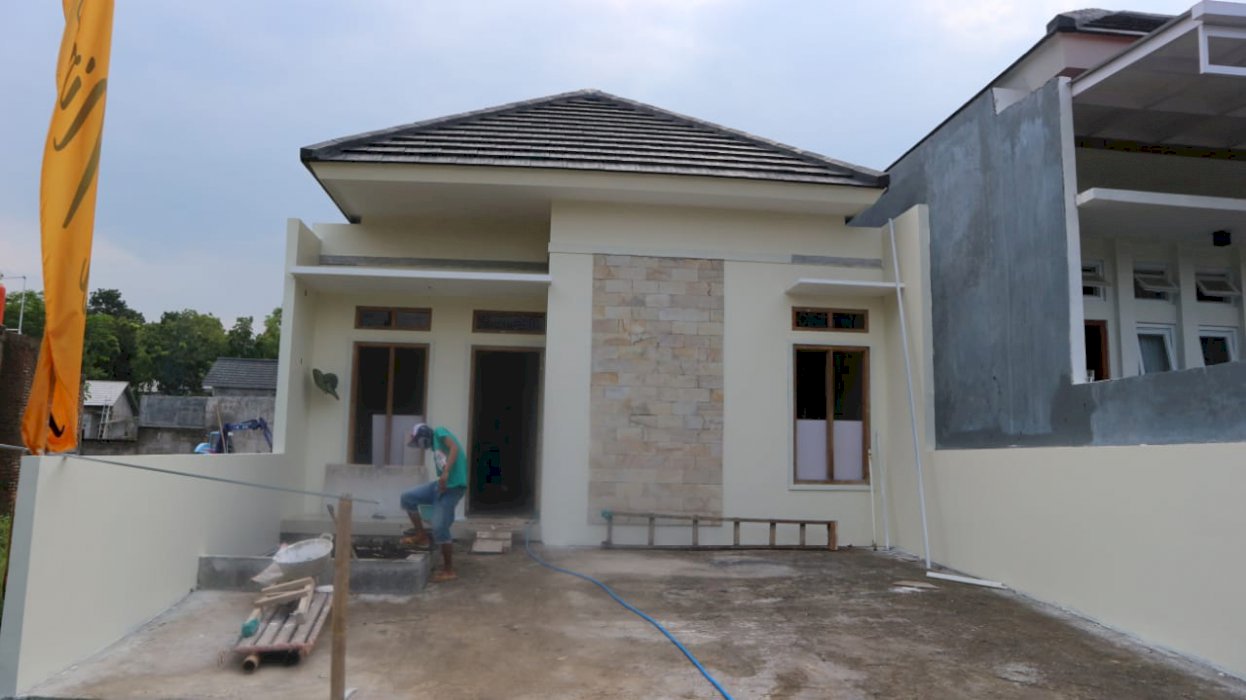 RUMAH CLUSTER DI JOGJA, SHM, DESAIN FREE, LOKASI SEJUK, NYAMAN