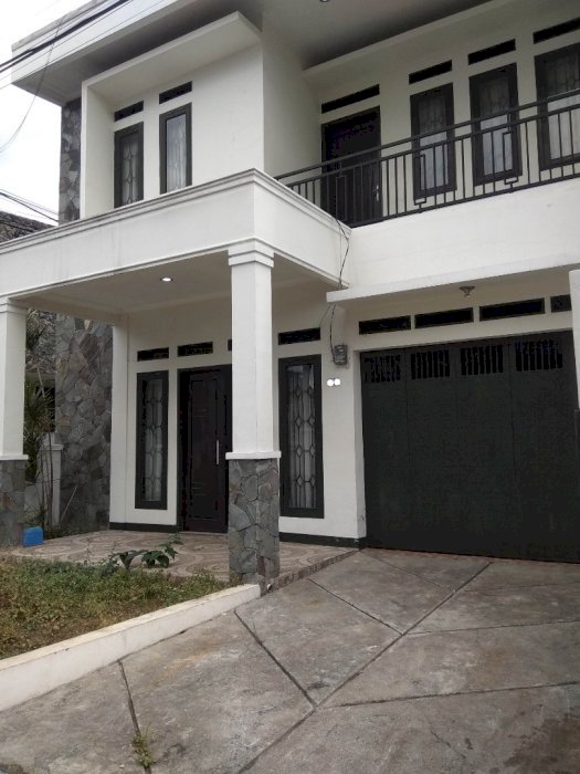 Rumah minimalis sayap dekat reog turangga bandung