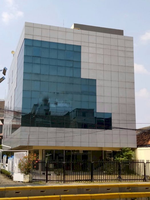 Dijual Gedung Murah Siap Pakai di Jatinegara Jakarta Timur