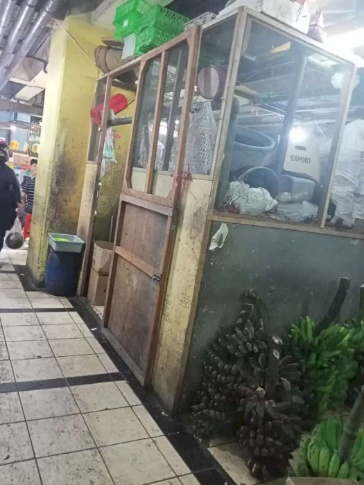 Dijual stand di pasar DTC Wonokromo