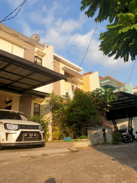 Di Jual Rumah Murah Siap Huni dekat Cibubur, Jakarta