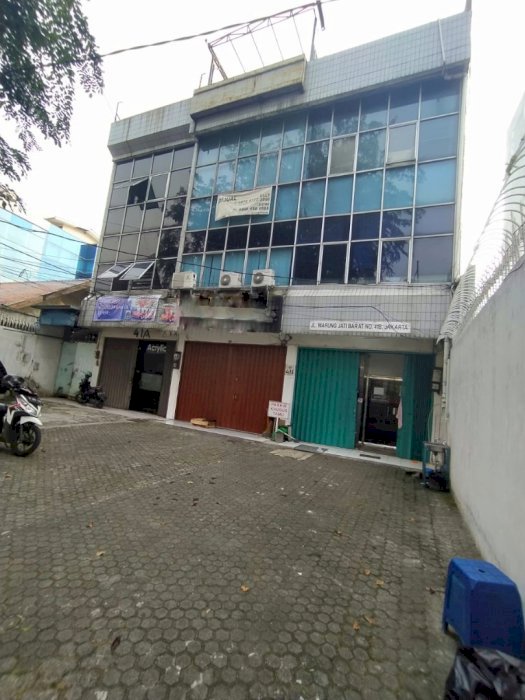 Disewakan Ruko Siap Pakai di Jalan Warung Jati Barat Kalibata