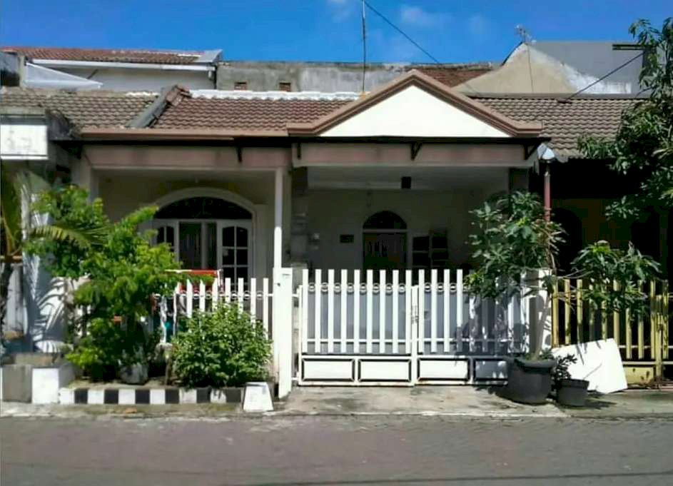 Dijual cepat rumah di Rungkut permai