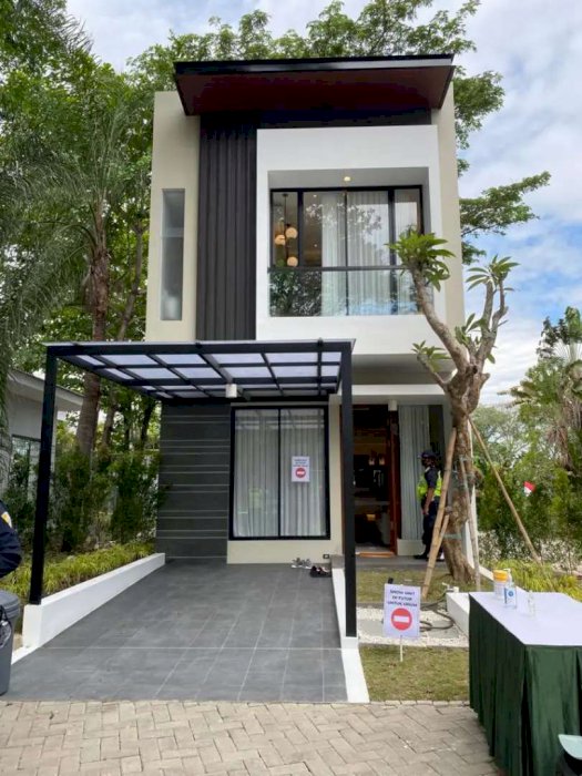 Rumah northwest central Citraland murah tidak ribet