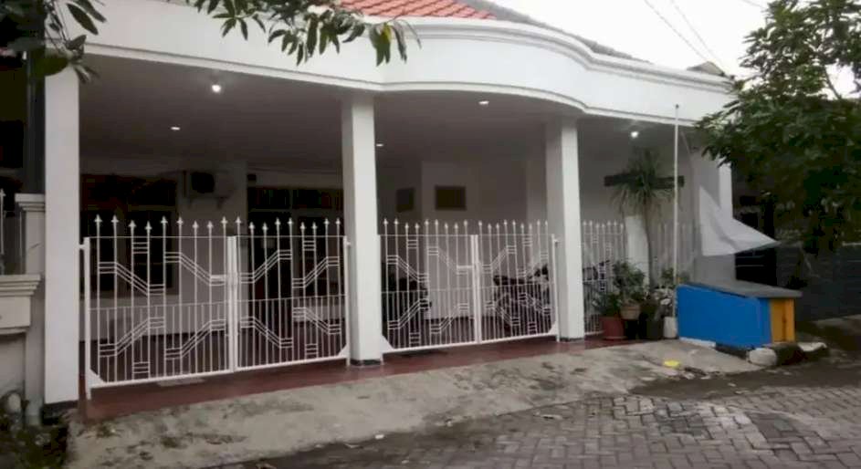 Dijual rumah kos di Siwalankerto dekat kampus petra