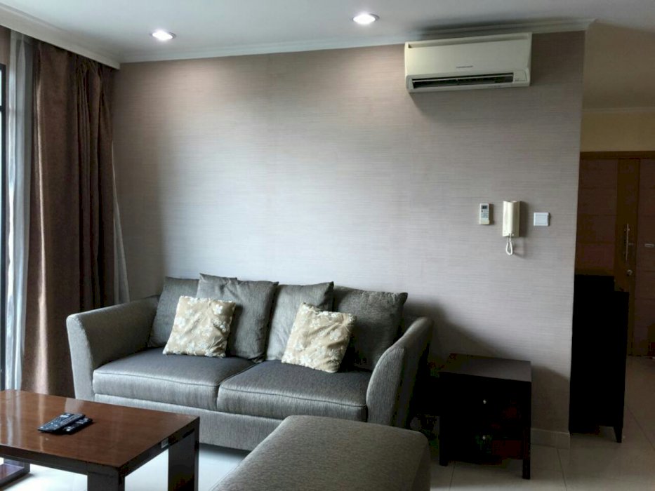 Apartemen Hampton Park Mewah dan Bagus