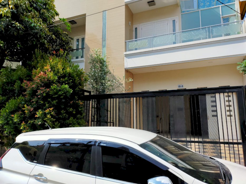 Dijual Rumah Strategis GreenVille