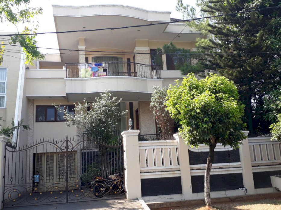 DIJUAL RUMAH LOKASI ELIT