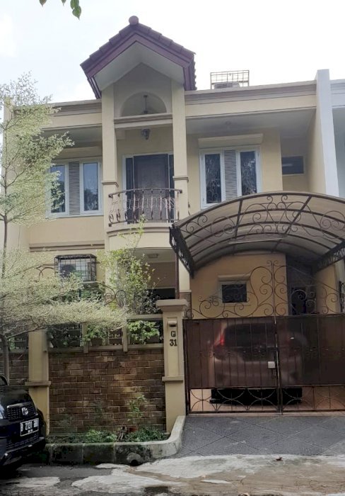 Dijual CEPAT MURAH Rumah Permata Buana