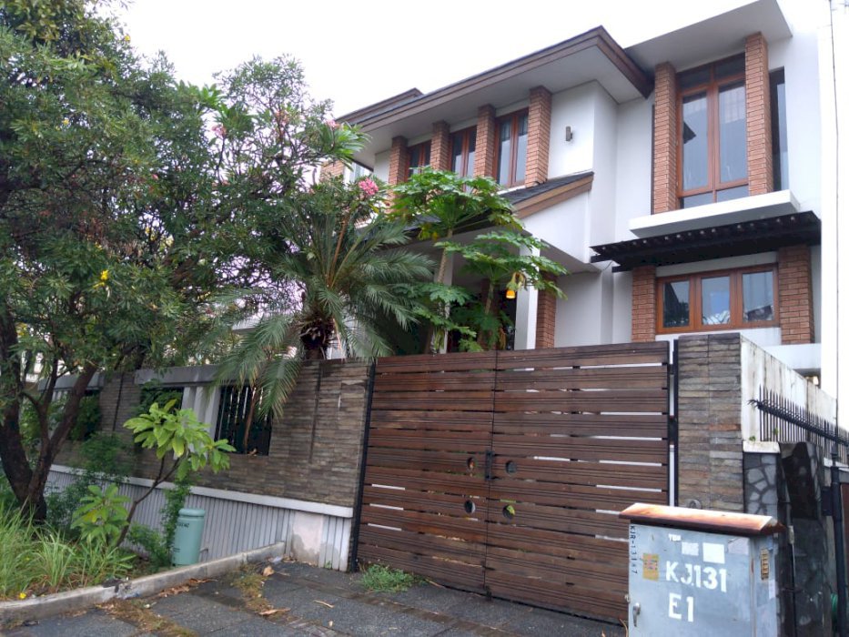 DIJUAL Rumah Mewah Minimalis Permata Buana