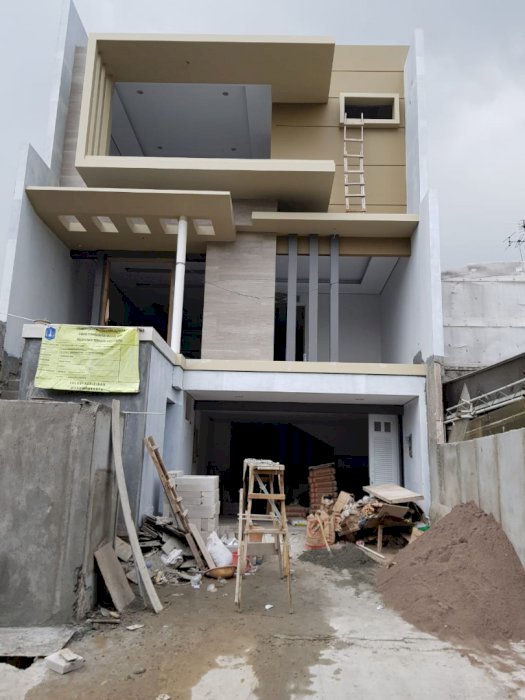 Dijual Rumah Permata Buana