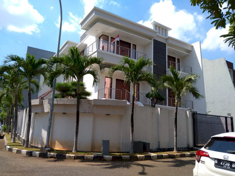 Dijual Rumah HOEK Elite Permata Buana