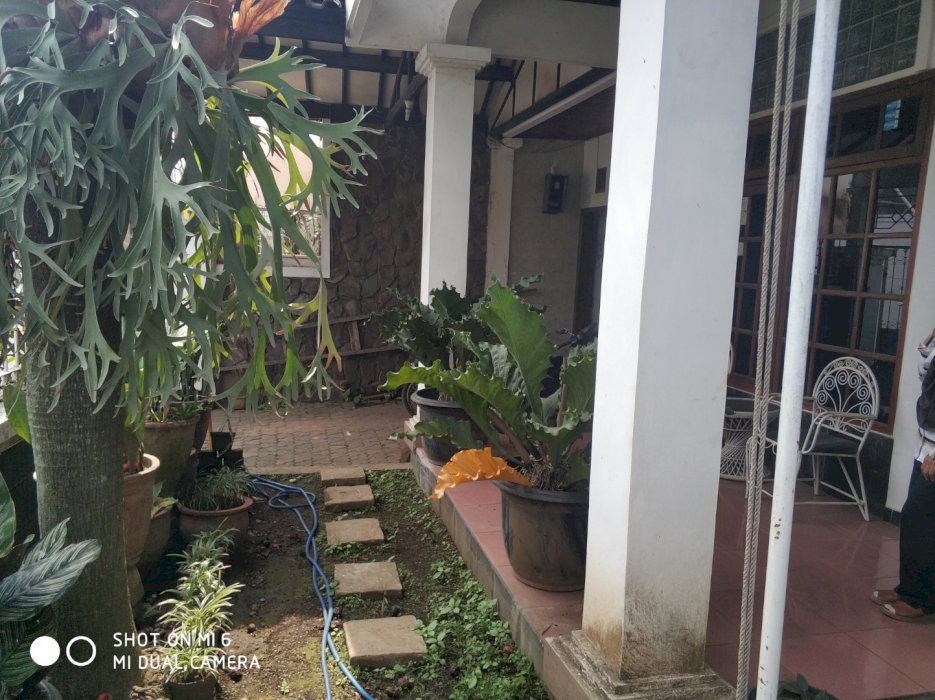 Rumah cantik di jl kembar kota Bandung
