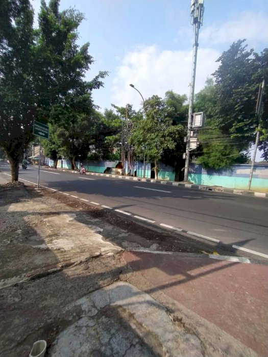 Tanah lokasi Strategis Dijual Cepat di Jalan Ampera Raya Ragunan