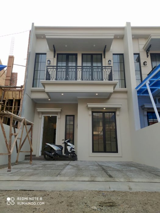 Dijual Murah Rumah Mewah di Jln Kecapi Jagakarsa Selatan