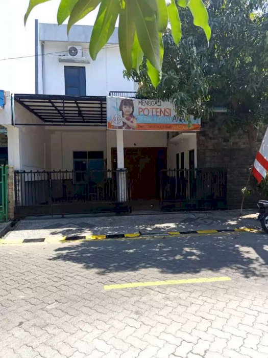 Dijual rumah di wisma permai