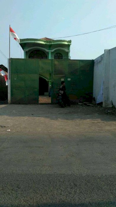 Dijual rumah plus gudang di tropodo 1 dekat juanda