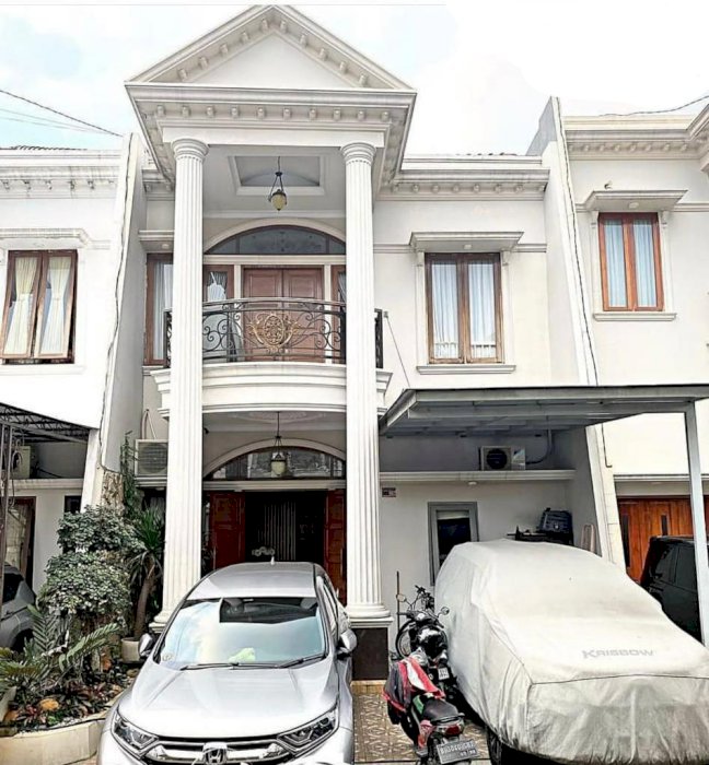 Dijual Rumah Mewah di Jln Sadar Raya Jagakarsa Jakarta Selatan