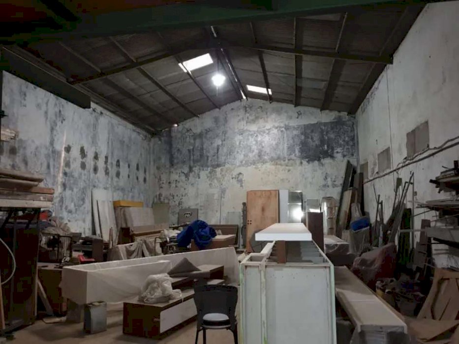 Gudang Gunung Anyar termurah dan siap huni