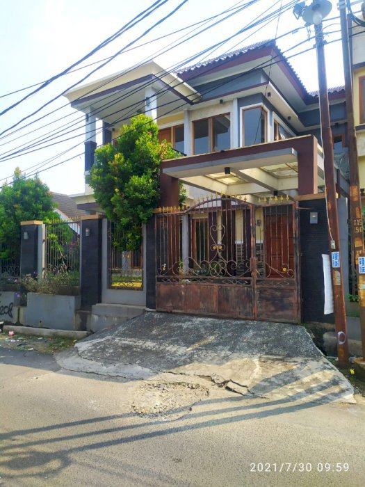 DIJUAL RUMAH SIAP HUNI DI Larangan Cipadu jaya , Tangerang Selatan