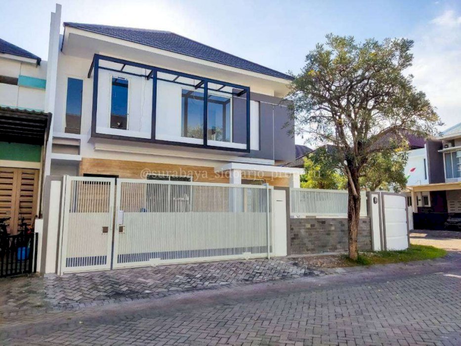 Rumah Posisi Hoek & Kondisi 100% Baru di Kertajaya Indah Regency Dekat MERR