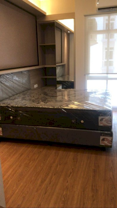 New apart Bale Hinggil Studio