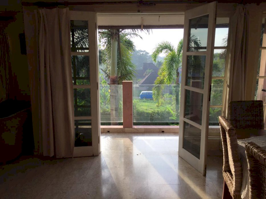 Dijual villa kawasan jl utama pantai prerenan Canggu kawasan tenang