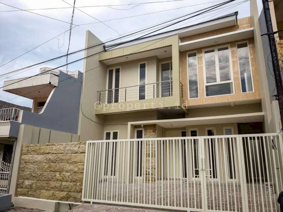 Rumah Kondisi 100% Baru Di Sutorejo Selatan Minimalis & Mewah 50 Meter ke Giant