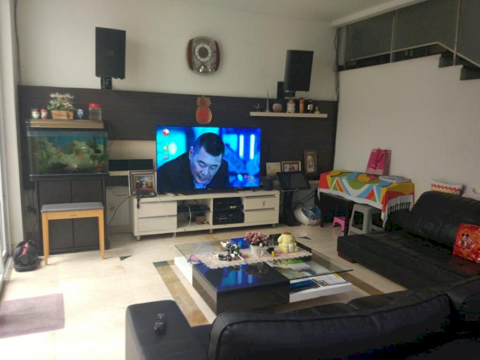 Dijual Rumah Permata Buana Jakarta Barat