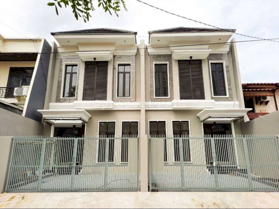 Rumah Konsep Minimalis & Design Classic di Jalan Darmo Permai Timur Hanya 2 Unit