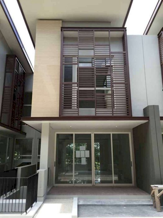 Rumah Townhouse Di Perumahan Wisata Bukit Mas Cluster Notredame Tipe Malva