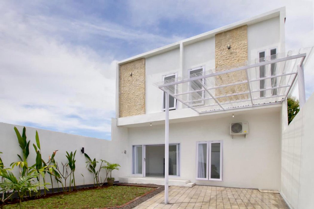 Dijual Rumah Semi Vila Style Modern Minimalis dgn View Patung GWK