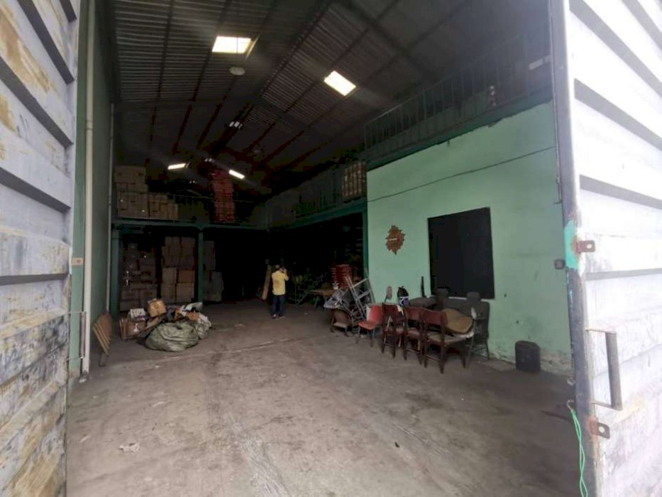 970. Dijual murah Gudang di Pergudangan Tiara Jabon, Tambak Sawah