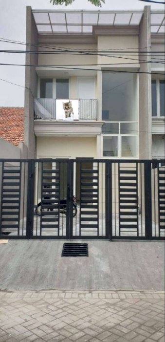 958. Dijual rumah rumah new gress Tenggiliss Mejoyo Selatan Surabaya