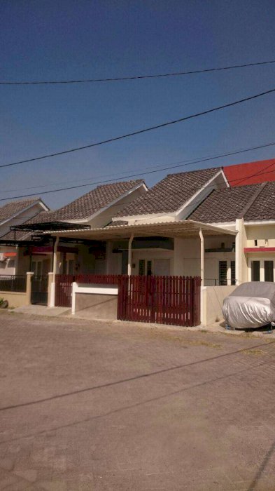 910. Dijual rumah murah di Amerta Greenland, Tambak Oso Waru Sidoarjo