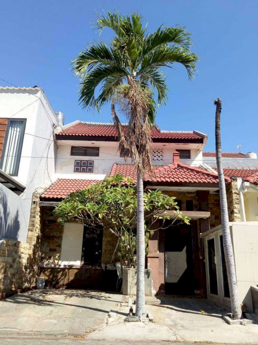 903. Dijual rumah murah di Puri Asri Pakuwon City, Surabaya Timur