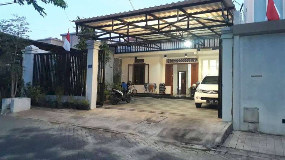 849. Dijual rumah murah di Kupang Baru Surabaya Barat